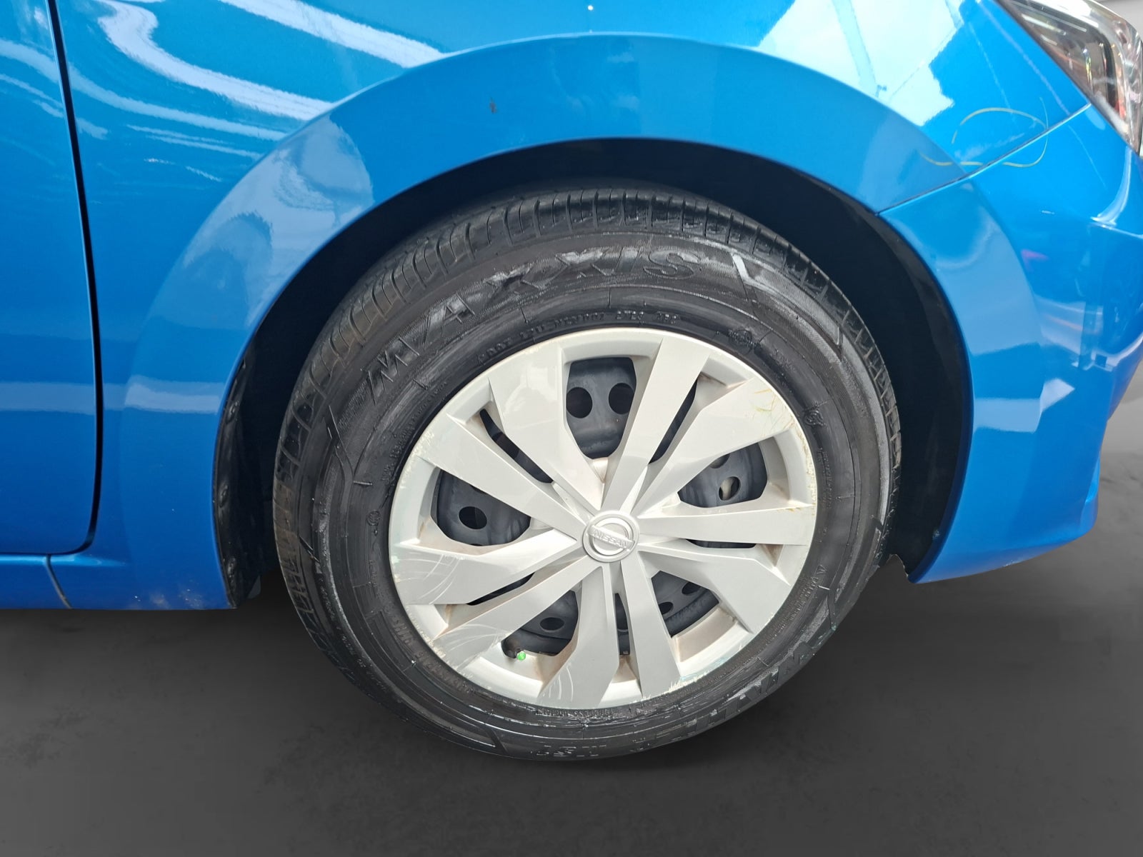 2023 Nissan VERSA SENSE MT 23