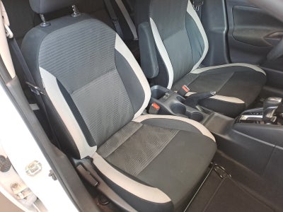 2021 Nissan VERSA ADVANCE CVT 21