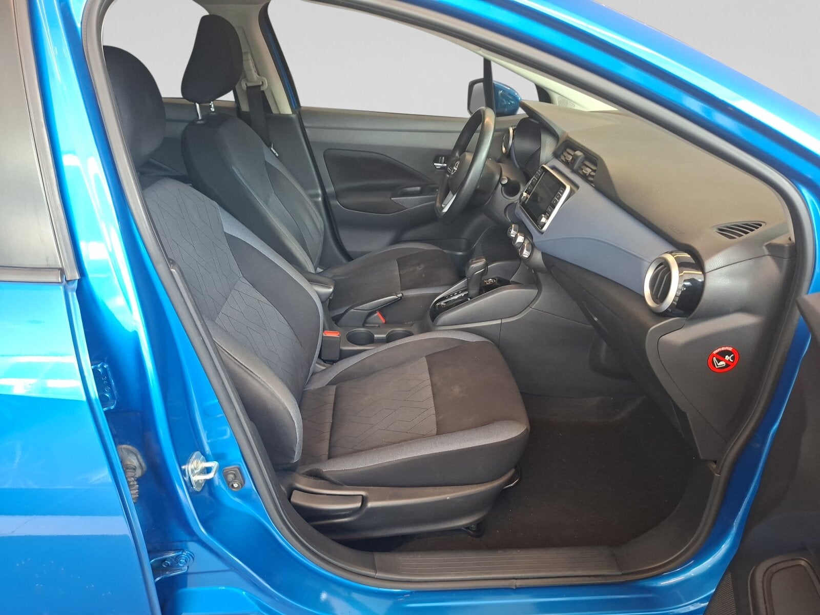 2023 Nissan VERSA ADVANCE CVT 23