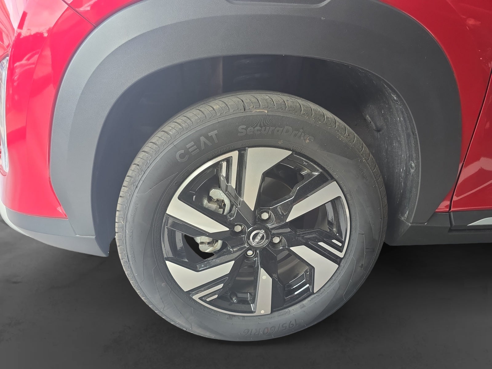 2026 Nissan MAGNITE EXCLUSIVE 1.0 LTS CVT 26