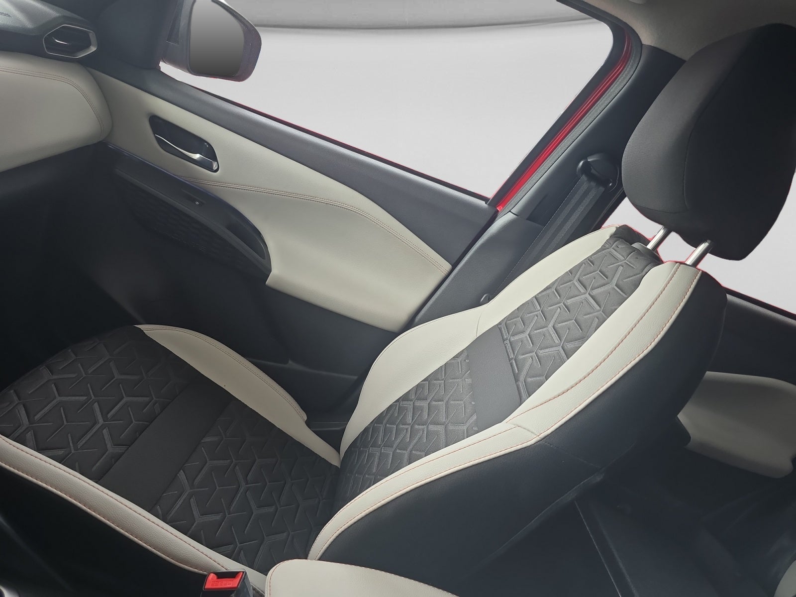 2026 Nissan MAGNITE EXCLUSIVE 1.0 LTS CVT 26