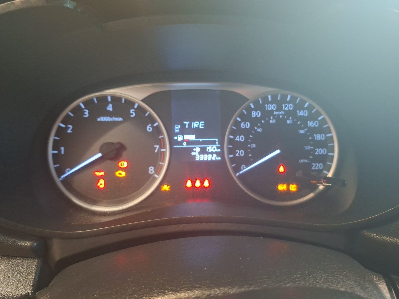 2024 Nissan VERSA SENSE MT 24