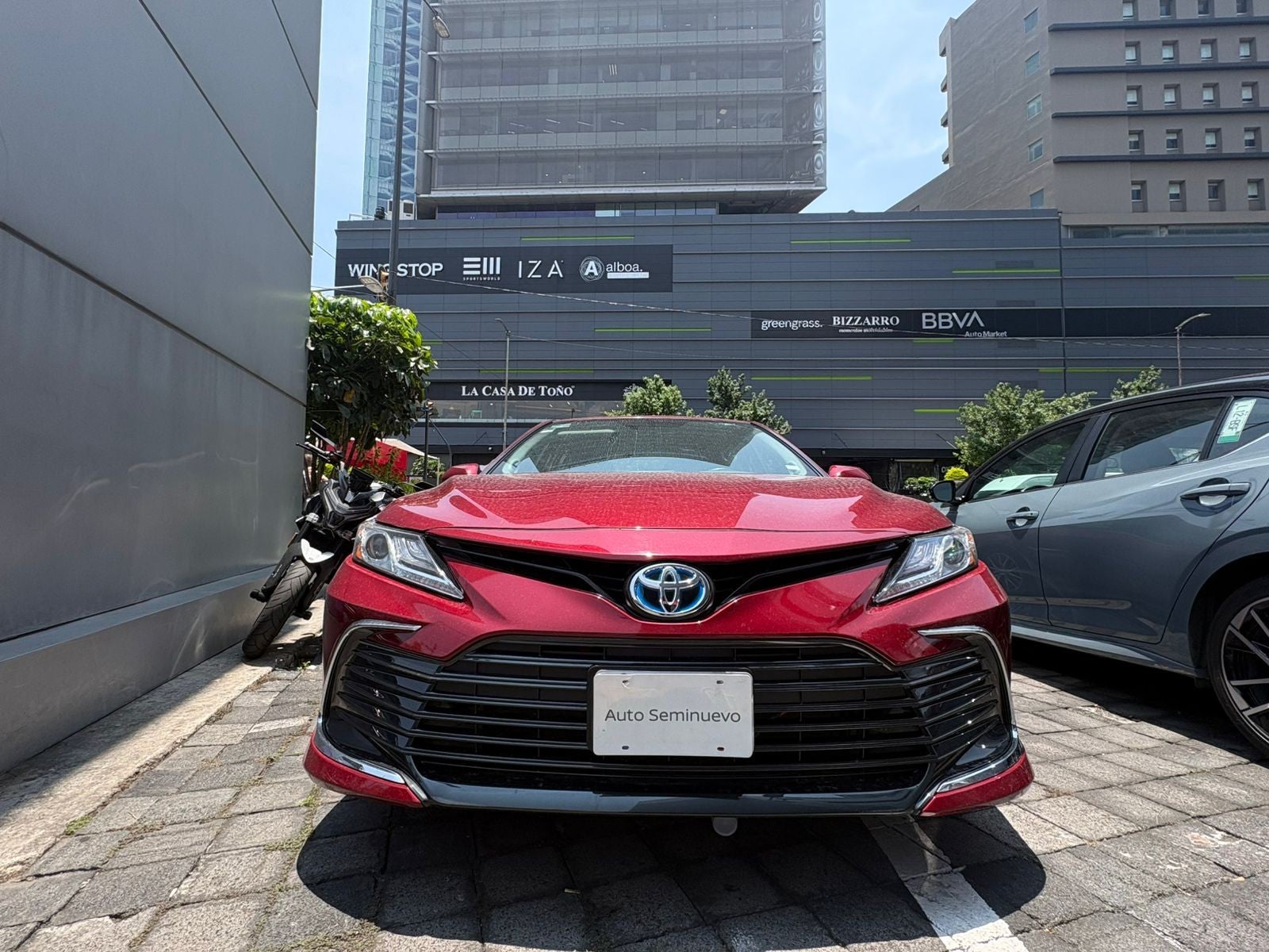 2021 Toyota CAMRY XLE HV