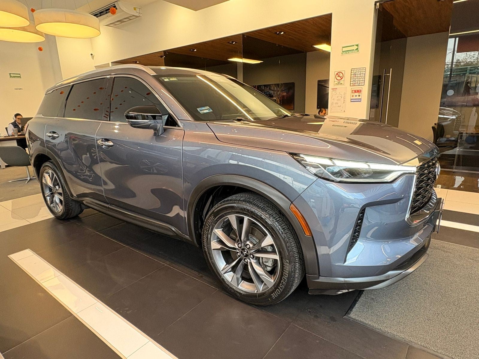 2022 INFINITI QX60 3.5L LUXE AWD 22