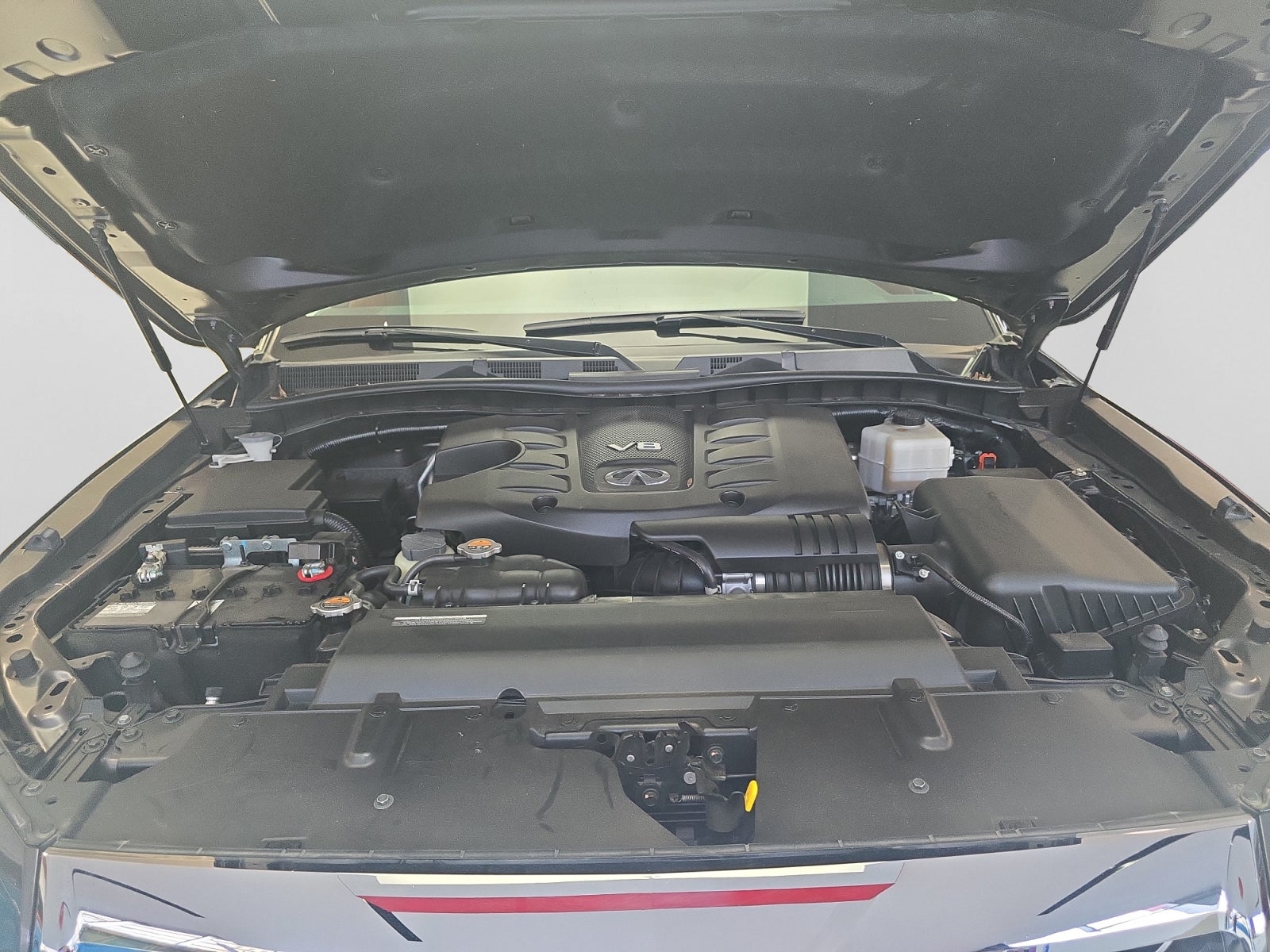 2024 INFINITI QX80 5.6 4WD TA 7 PASAJEROS 24