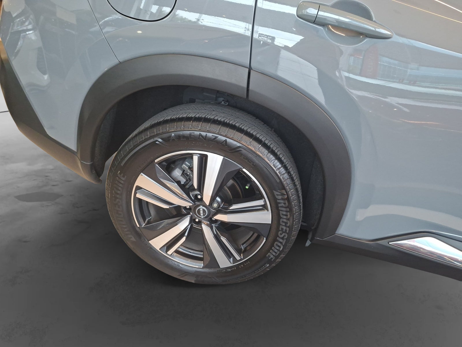 2025 Nissan X-TRAIL PLATINUM PLUS 2 ROW 25