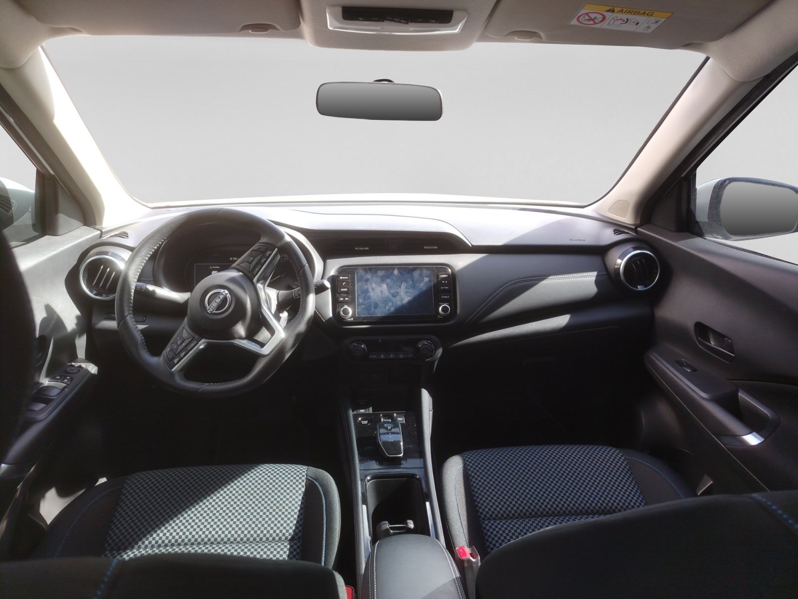 2025 Nissan KICKS PLAY ADVANCE E-POWER 25