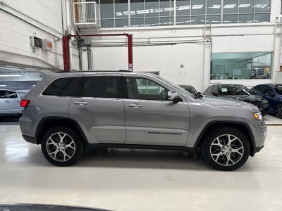 2021 Jeep GRAND CHEROKEE LIMITED LUJO V6
