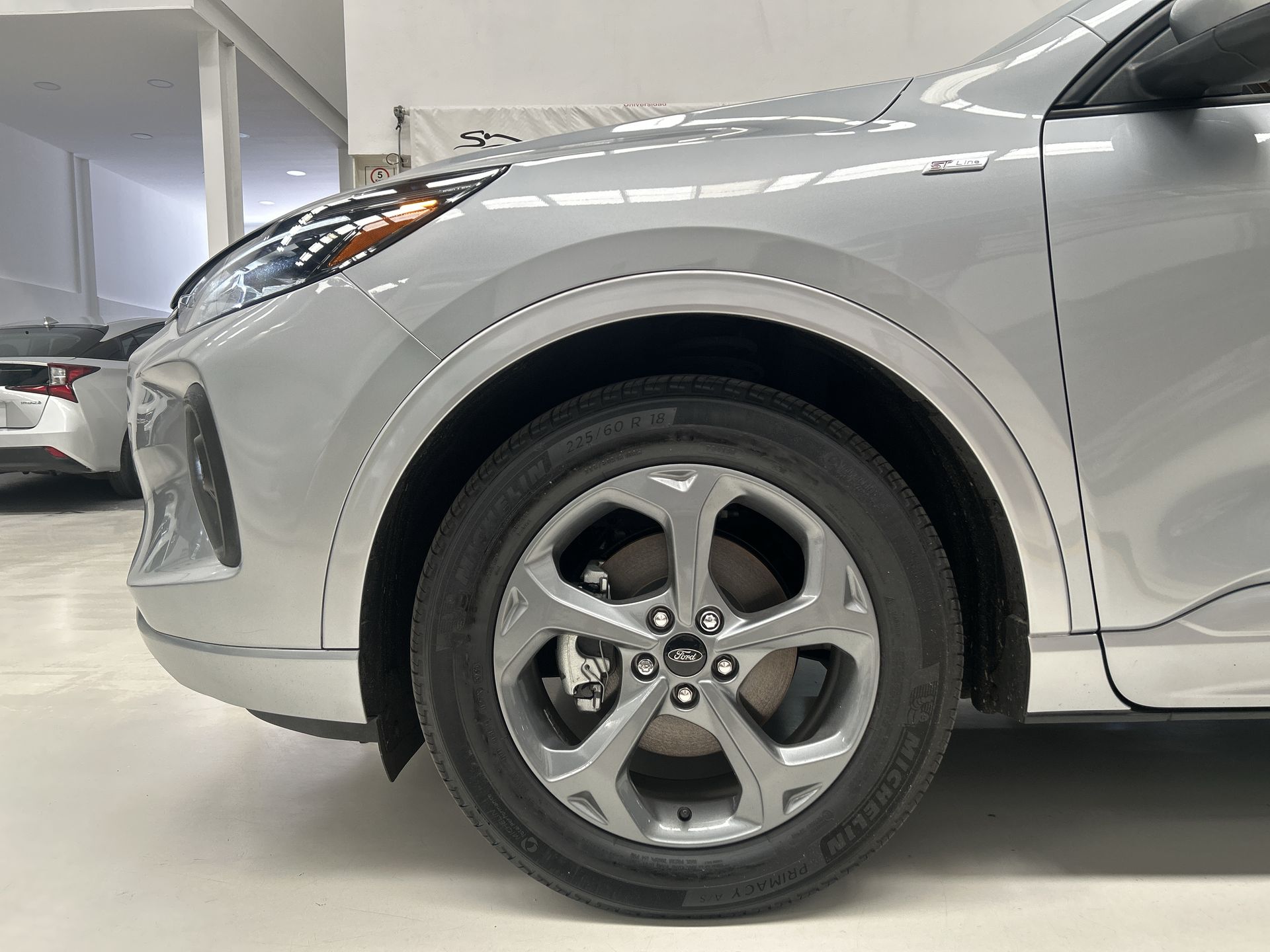 2023 Ford ESCAPE ESCAPE ST-LINE SELECT