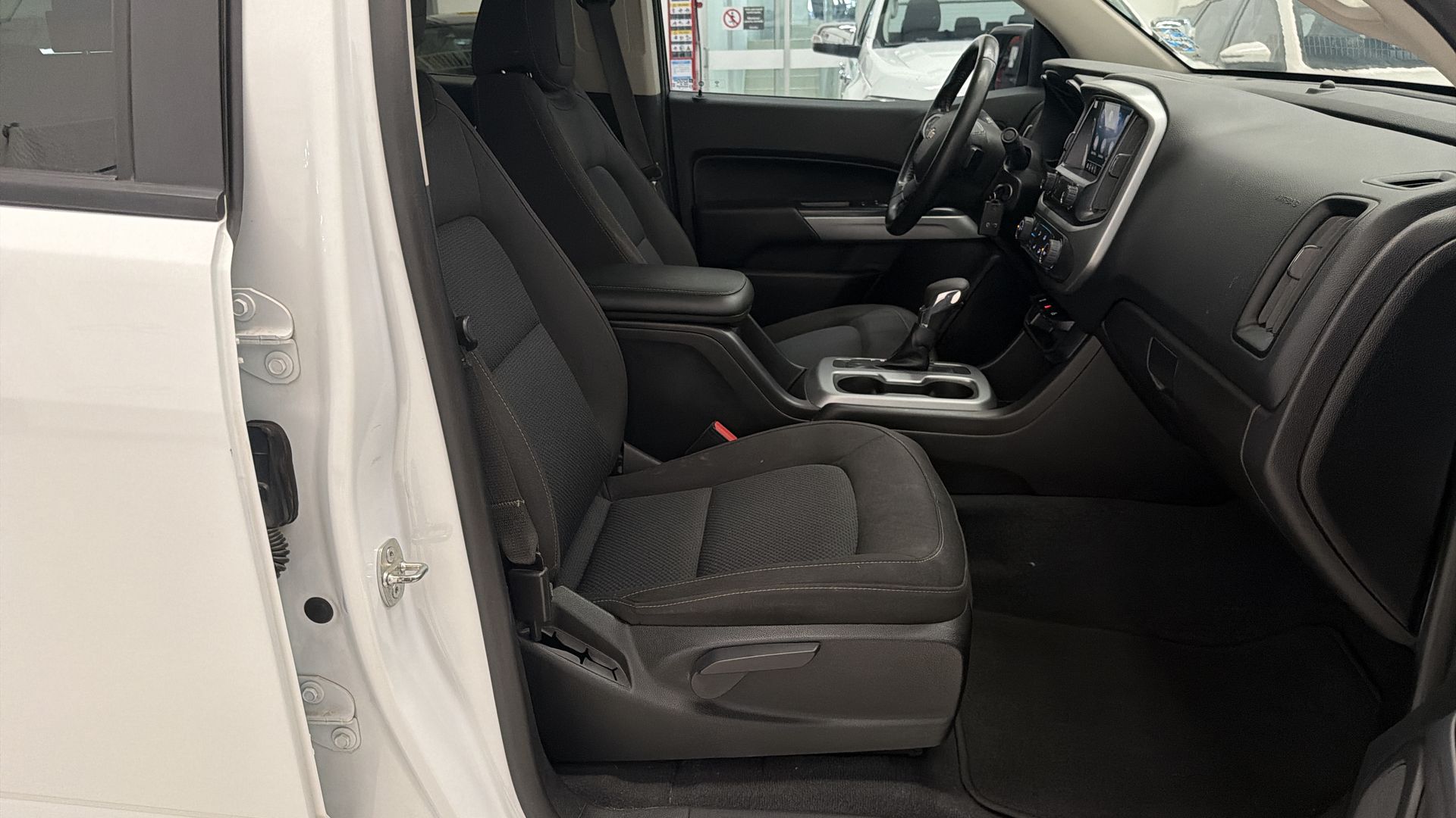 2022 Chevrolet COLORADO LT 4X2 B