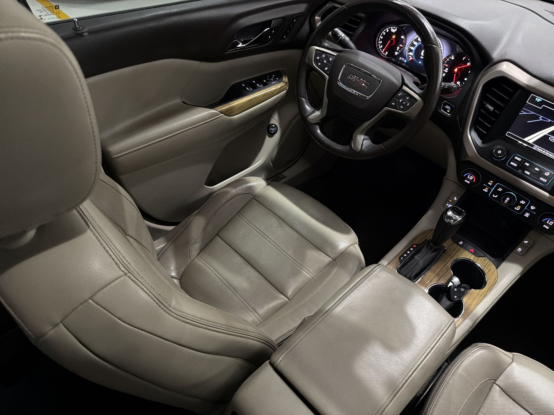 2018 GMC ACADIA DENALI E AWD