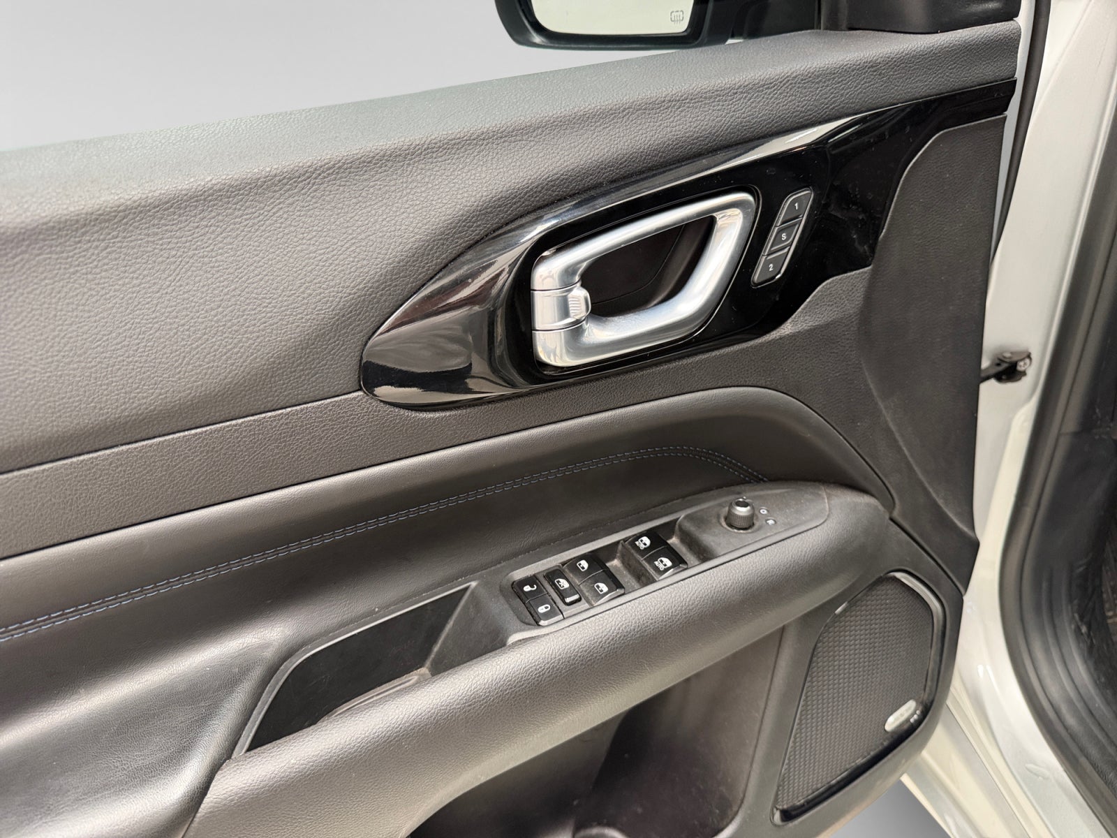 2025 Jeep COMPASS HIGH ALTITUDE