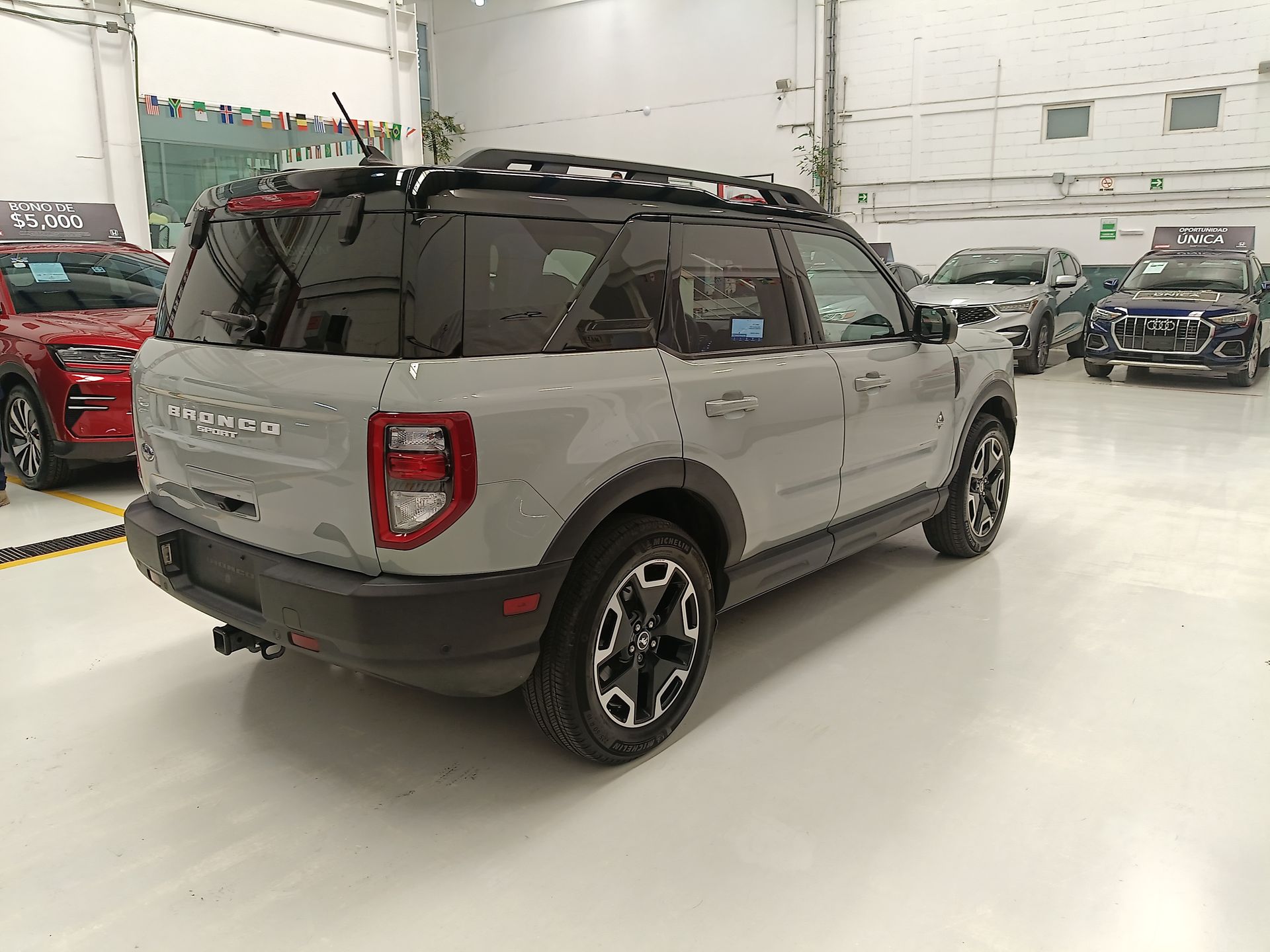 2024 Ford BRONCO OUTER BANKS 1.5L ECOBOOST