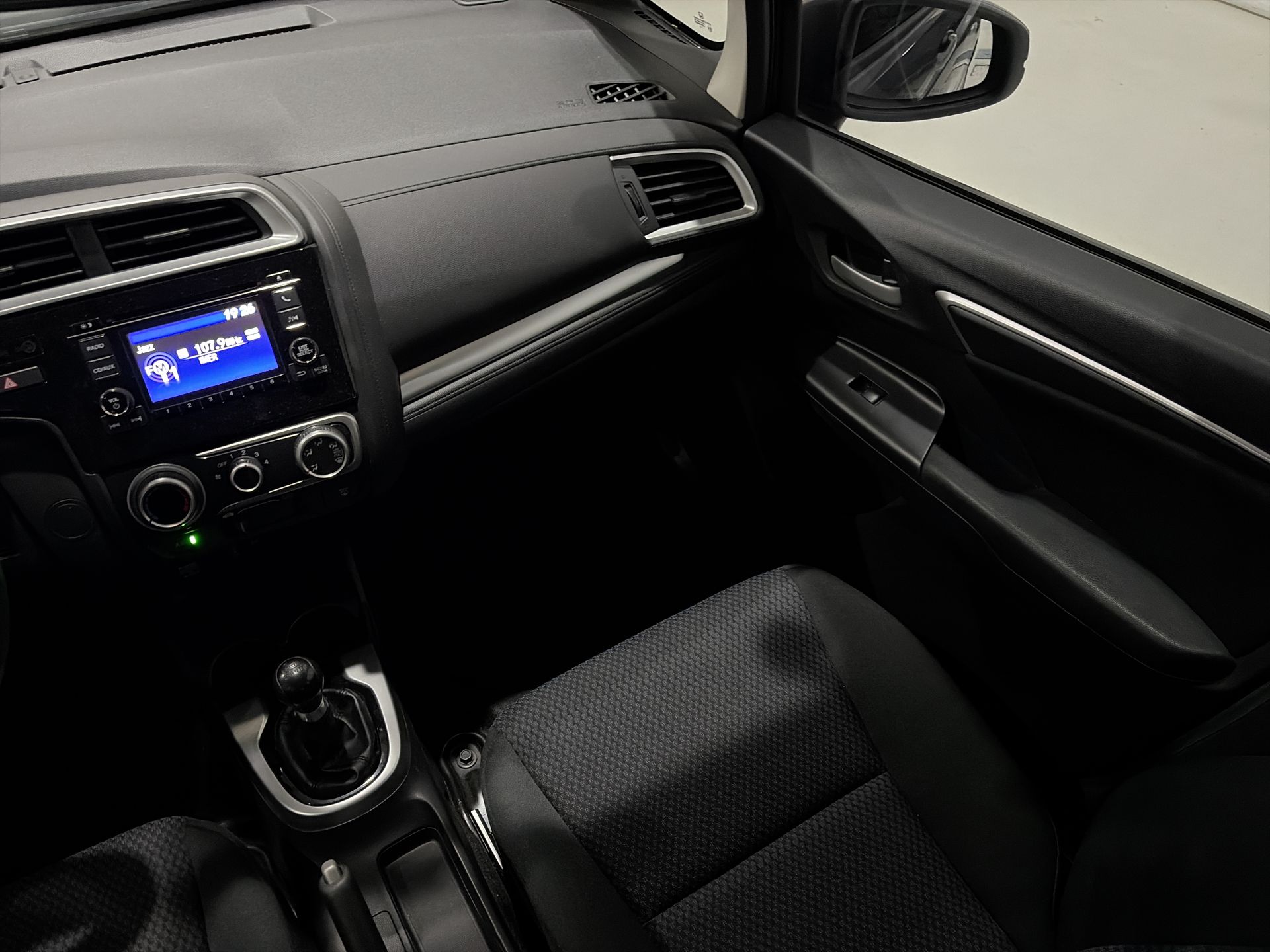 2019 Honda FIT FUN MT