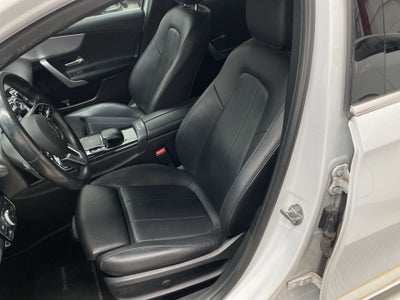 2020 Mercedes-Benz A200 URBAN A 200 PROGRESSIVE SEDÁN