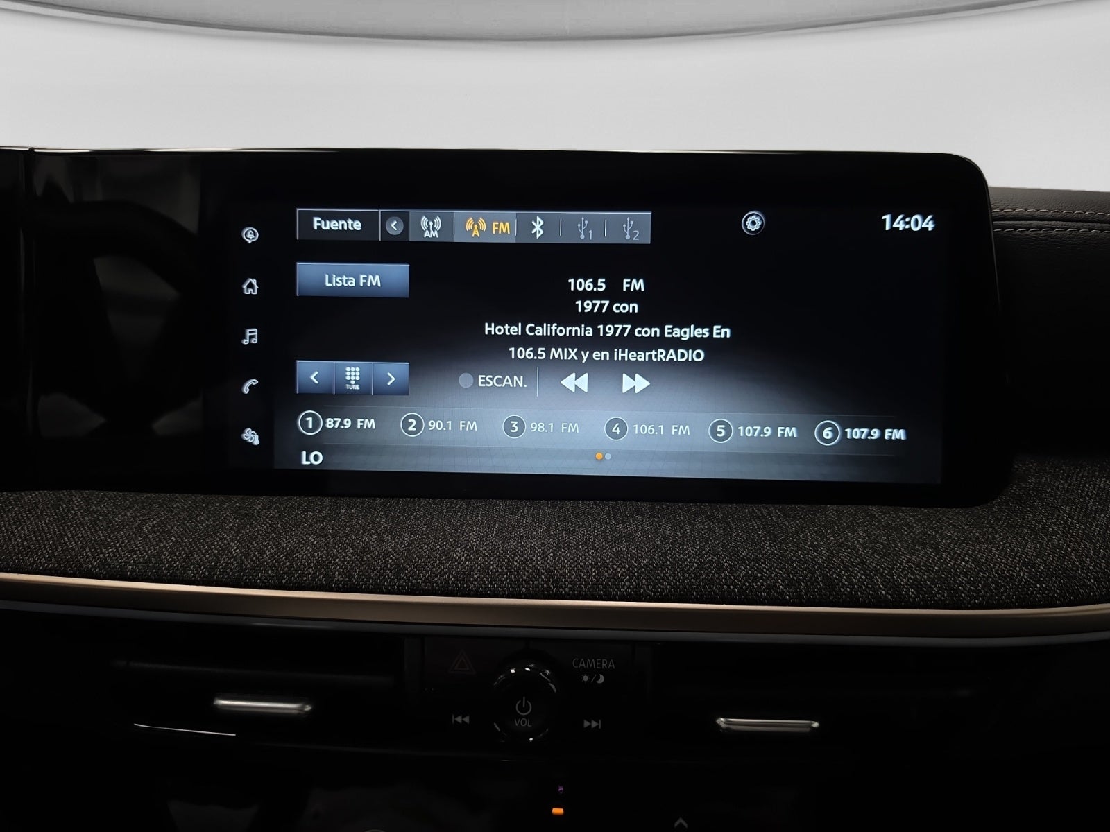 2025 Nissan KICKS PLATINUM CVT 25