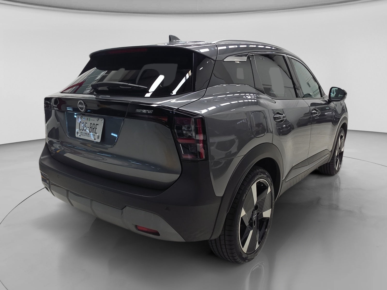 2025 Nissan KICKS PLATINUM CVT 25