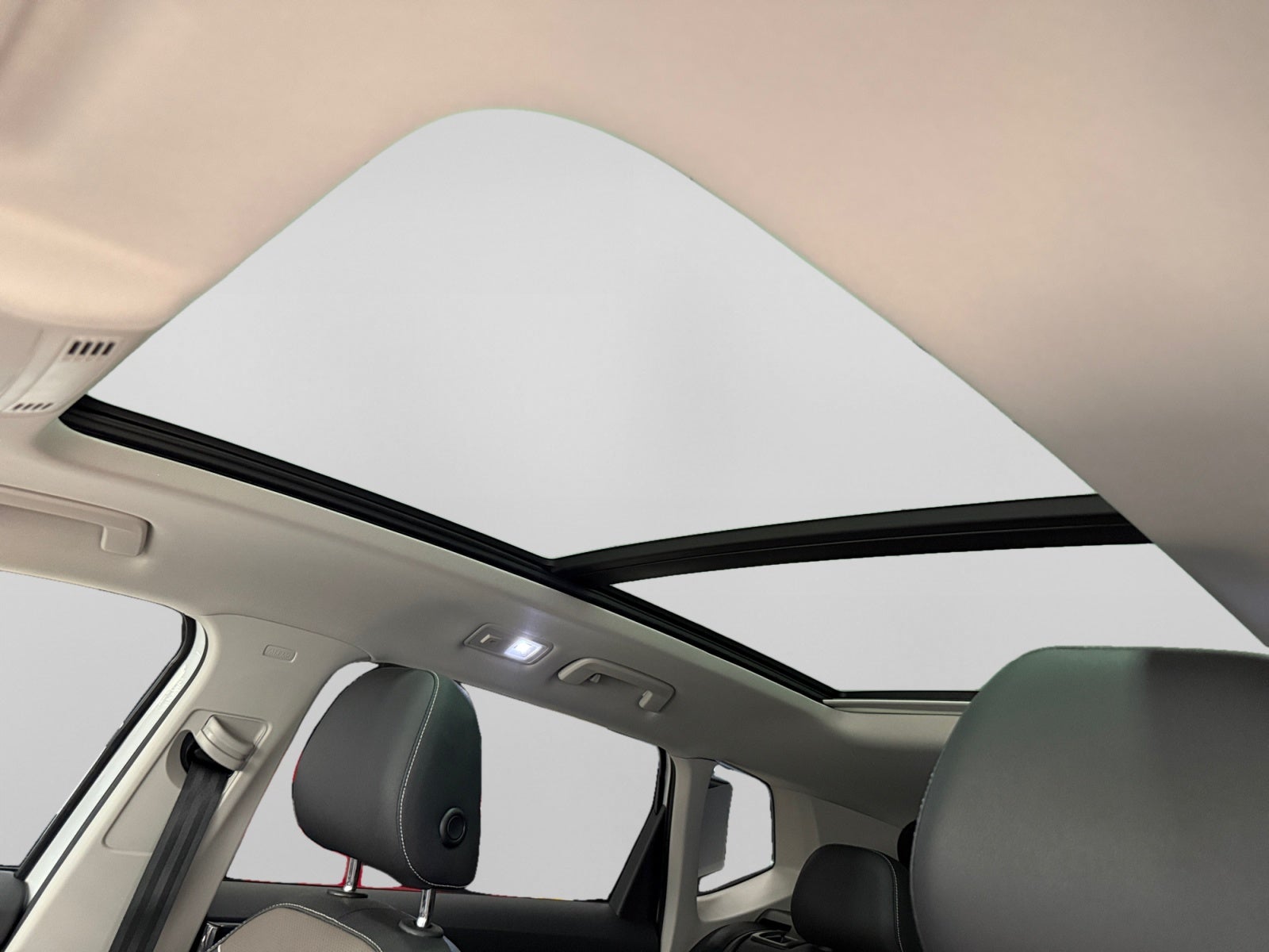 2024 Volkswagen TAOS HIGHLINE