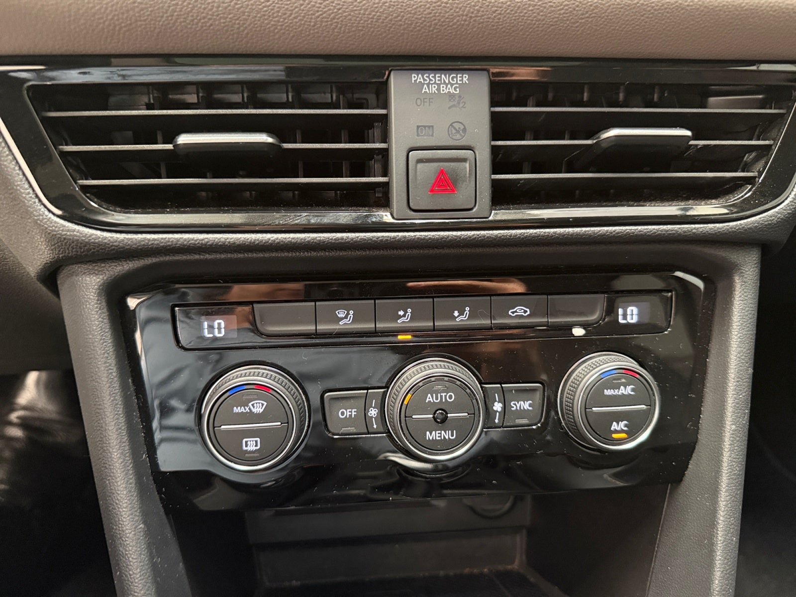 2024 Volkswagen TAOS HIGHLINE