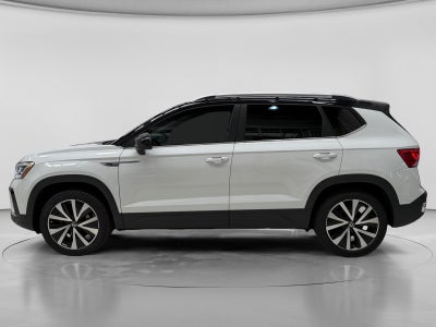 2024 Volkswagen TAOS HIGHLINE