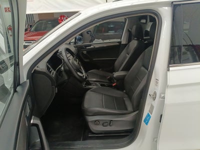 2023 Volkswagen TIGUAN COMFORTLINE