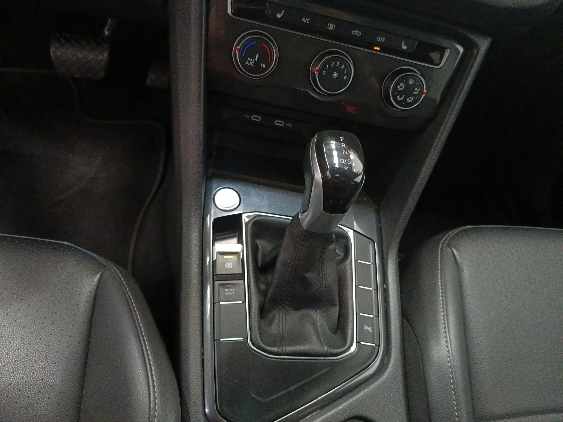 2023 Volkswagen TIGUAN COMFORTLINE