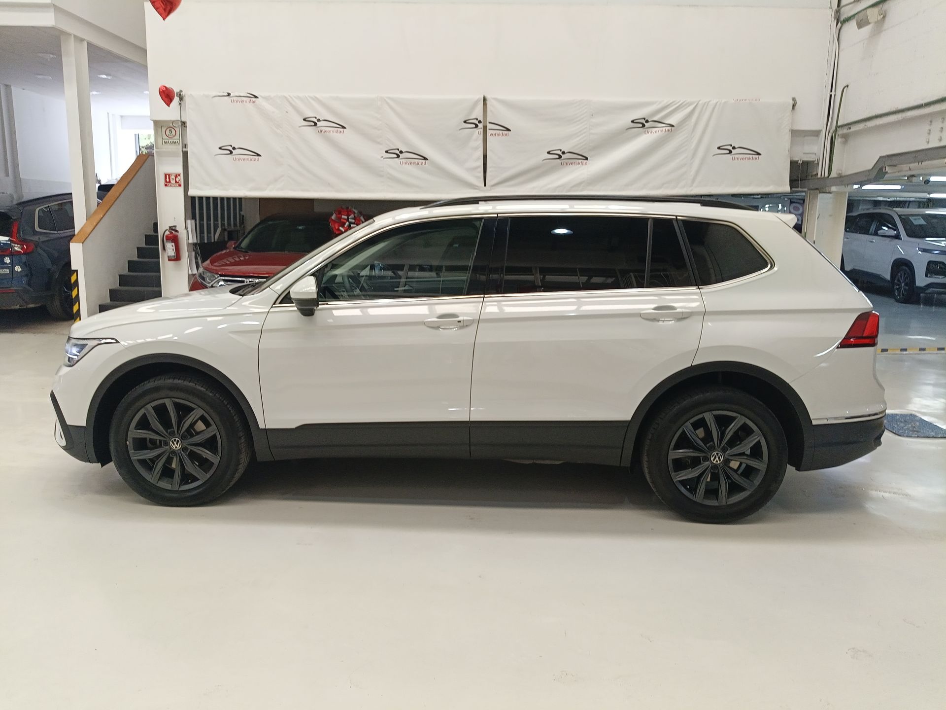 2023 Volkswagen TIGUAN COMFORTLINE