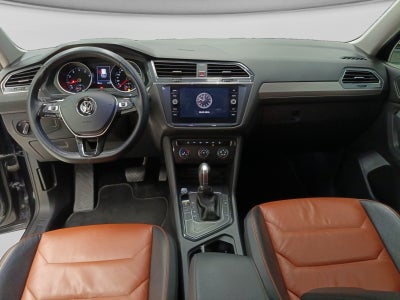 2018 Volkswagen TIGUAN COMFORTLINE