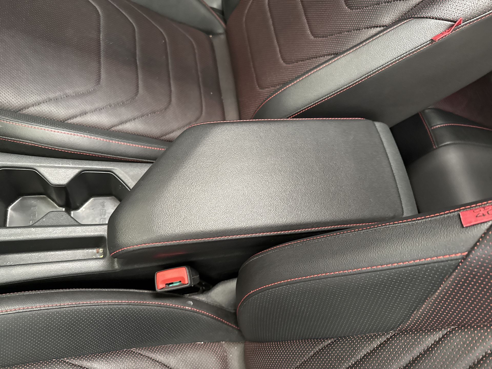 2024 Volkswagen JETTA GLI 40 ANIVERSARIO LONG DRIVE