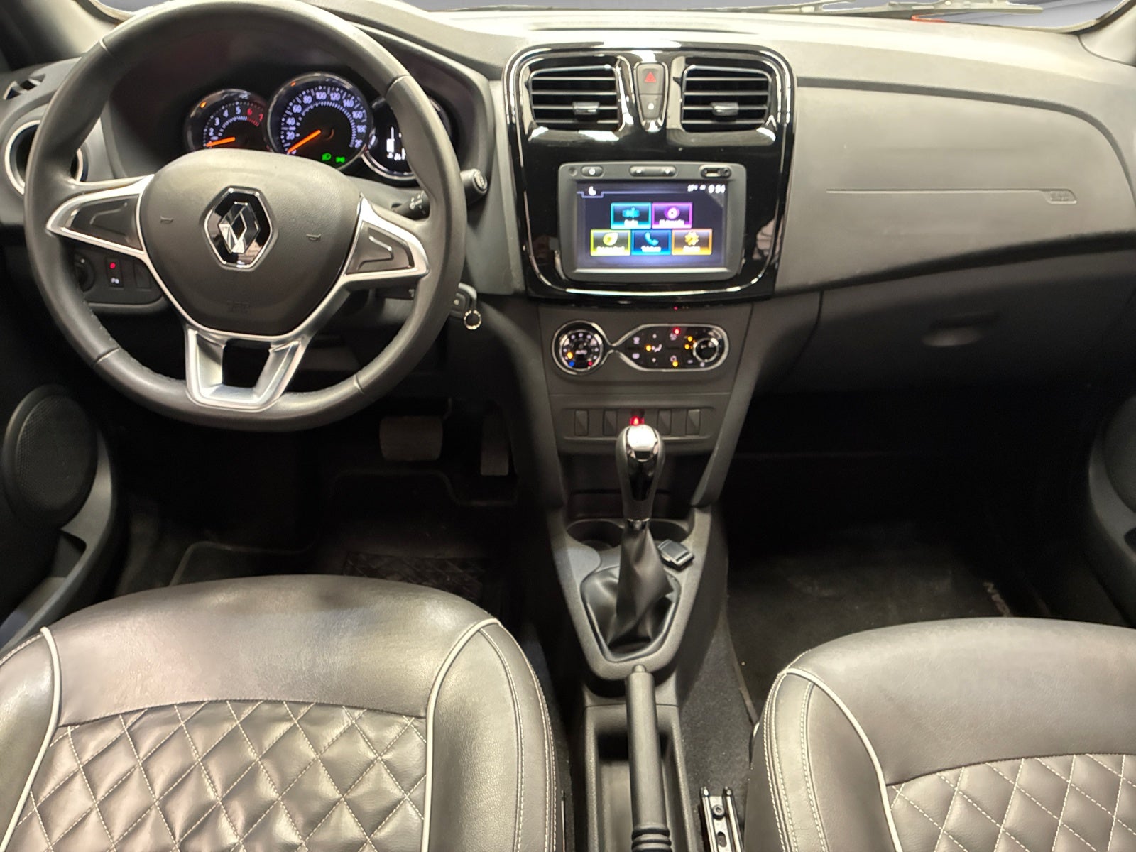 2024 RENAULT LOGAN LOGAN INTENS