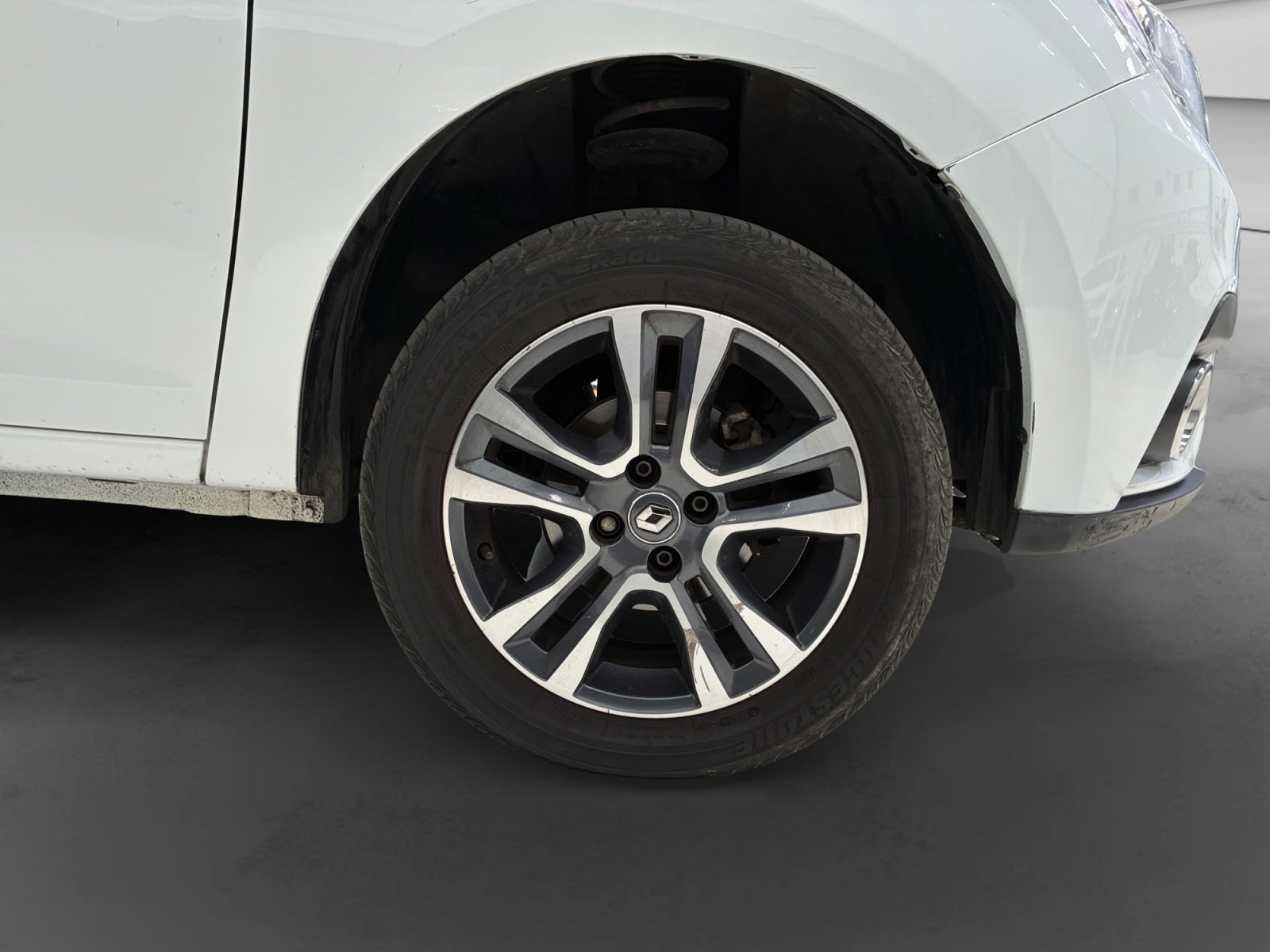 2024 RENAULT LOGAN LOGAN INTENS