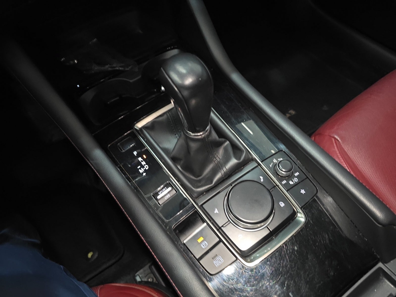 2024 Mazda Mazda 3 SIGNATURE AWD