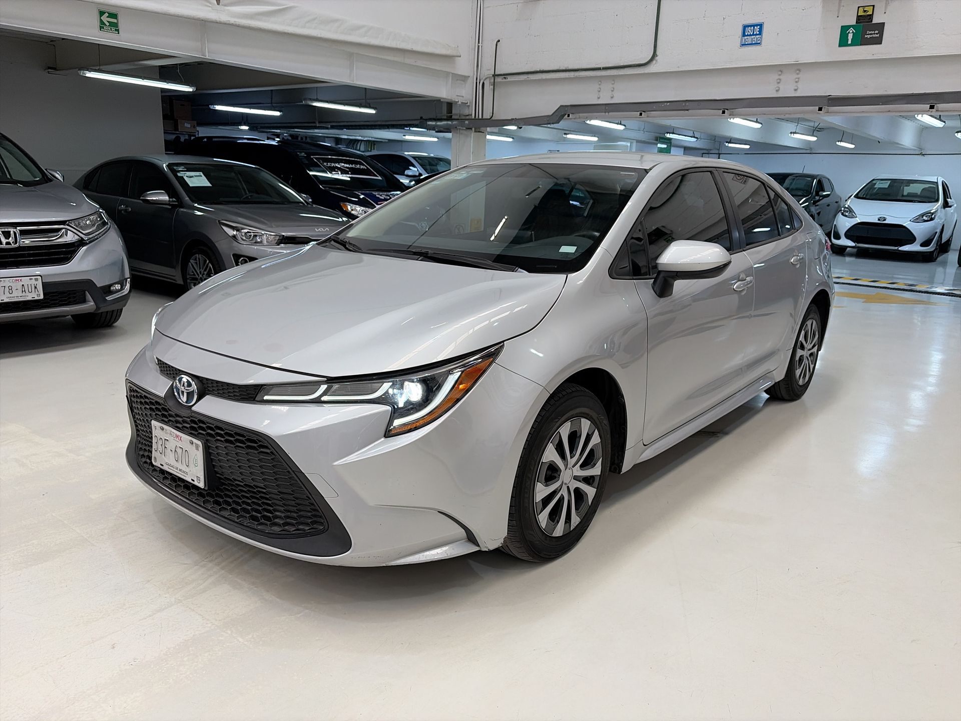 2022 Toyota COROLLA LE HV