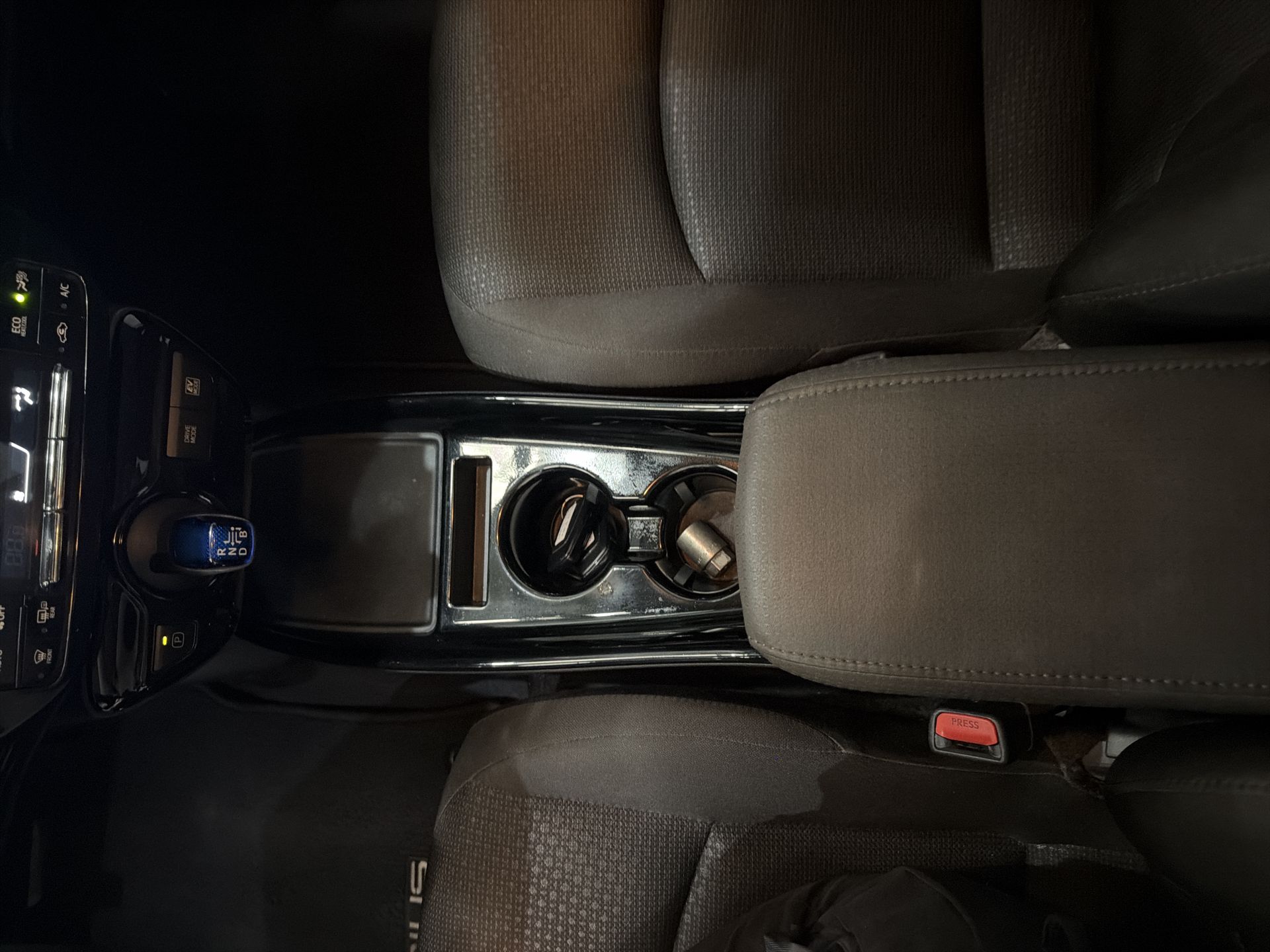 2022 Toyota PRIUS BASE BASE