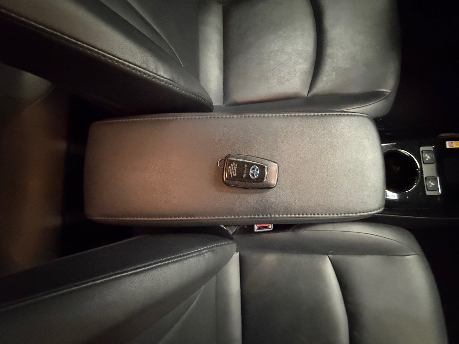 2019 Toyota PRIUS PREMIUM CVT