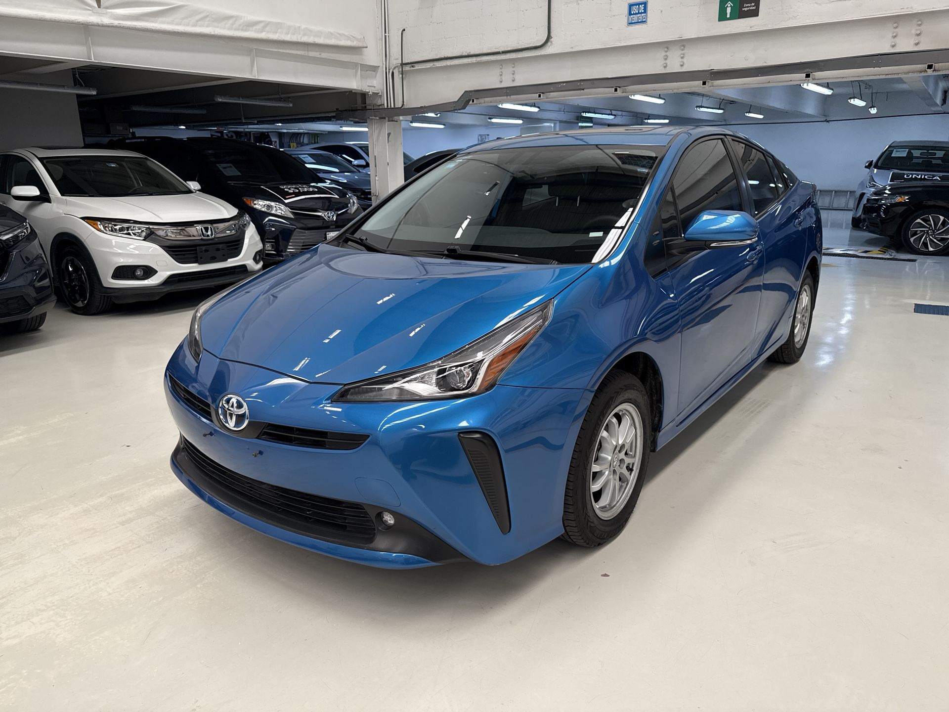2019 Toyota PRIUS PREMIUM CVT