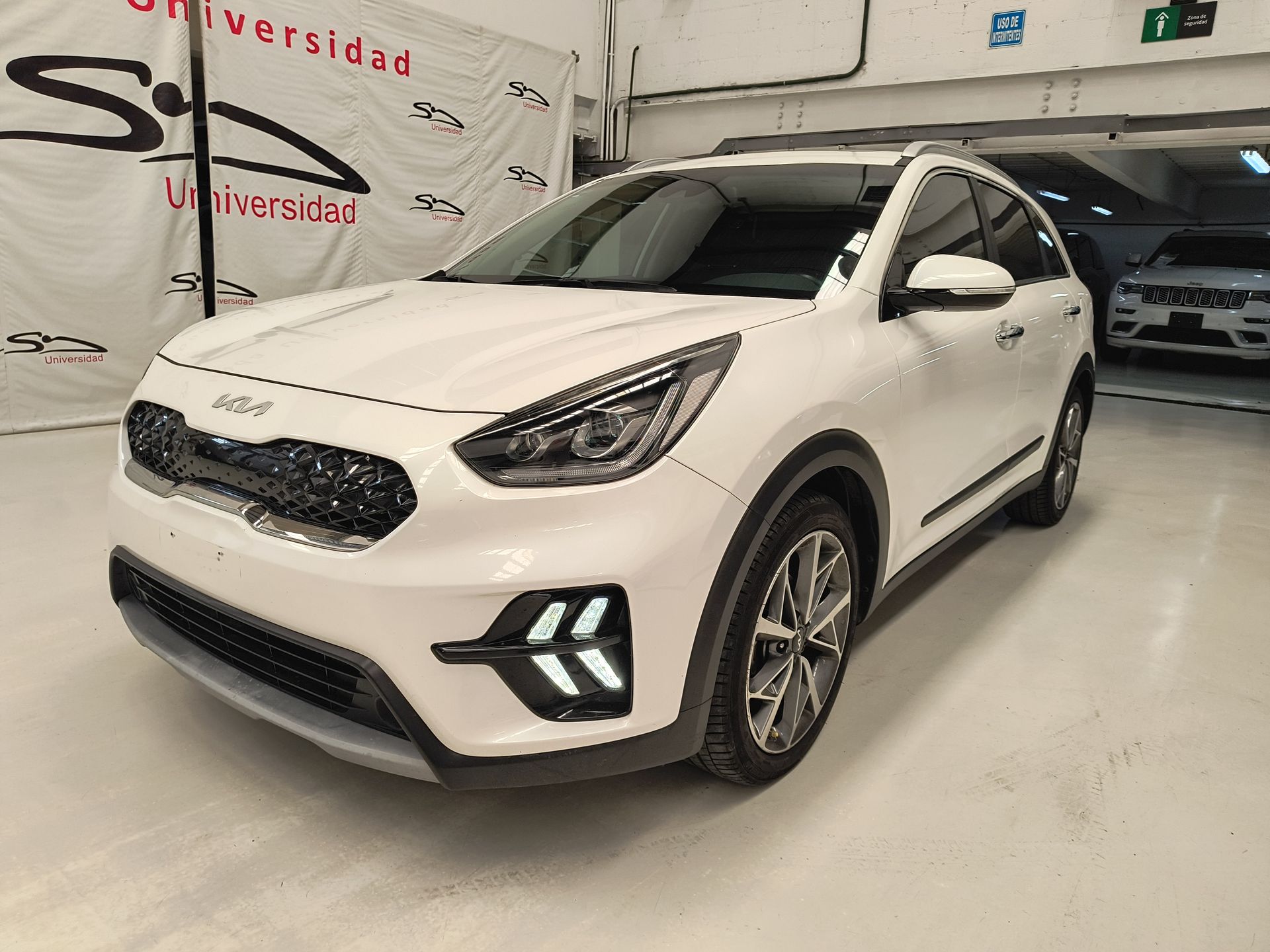2022 Kia NIRO EX