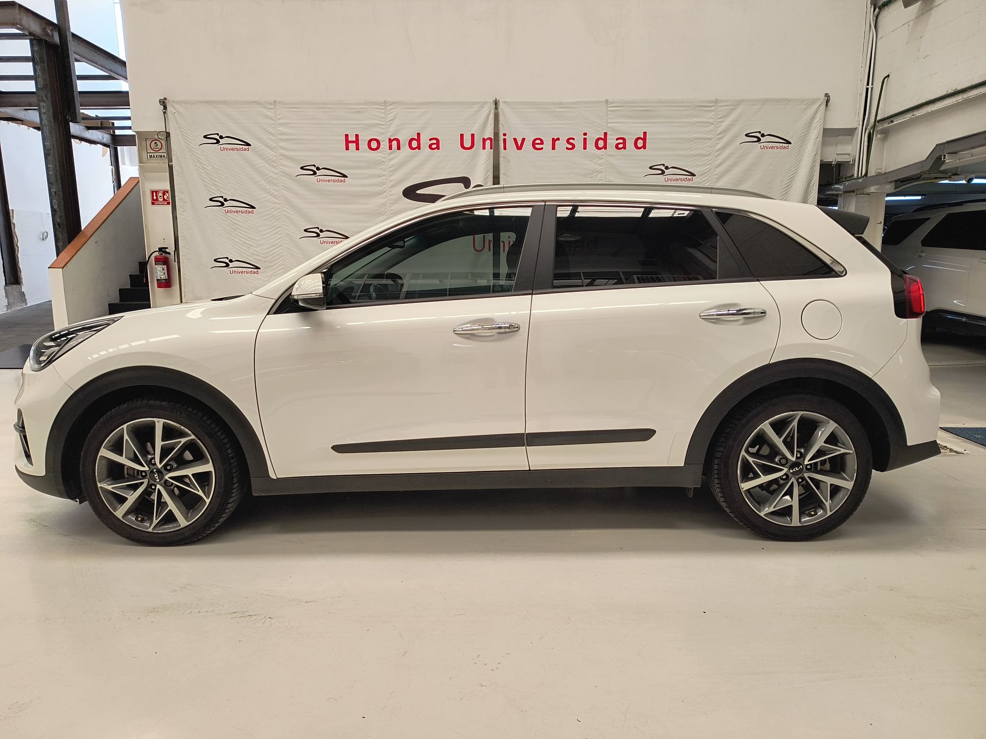 2022 Kia NIRO EX
