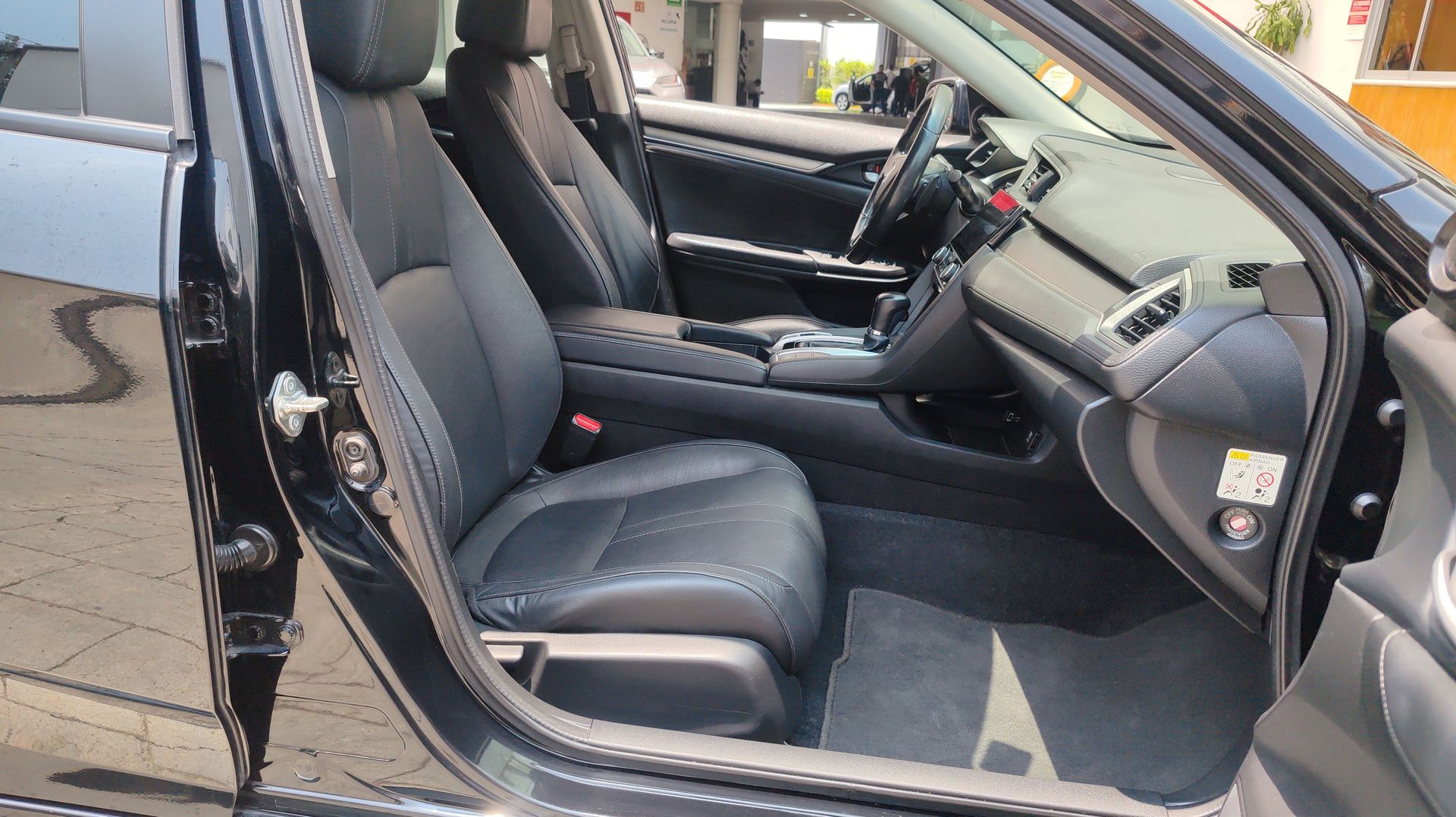 2018 Honda CIVIC TOURING