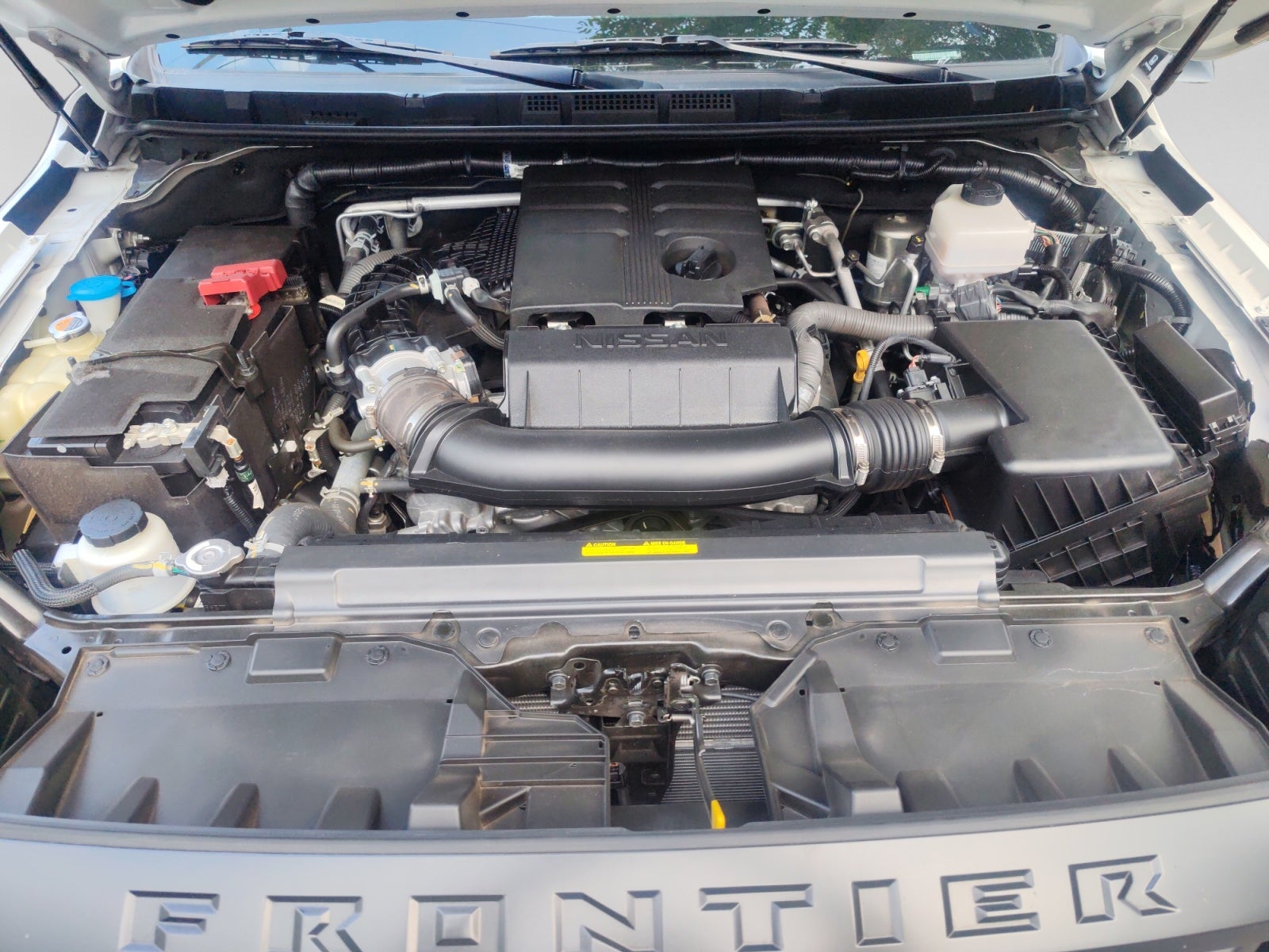 2024 Nissan FRONTIER V6 PRO-4X 24