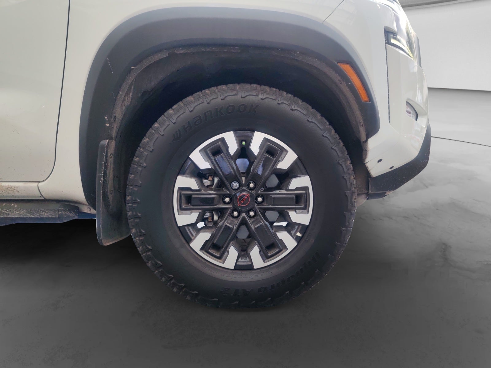 2024 Nissan FRONTIER V6 PRO-4X 24