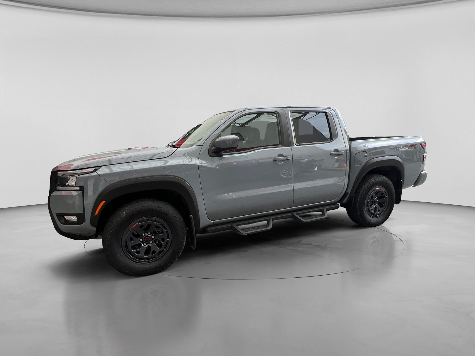 2025 Nissan FRONTIER PRO-4X 4X4 TA 25