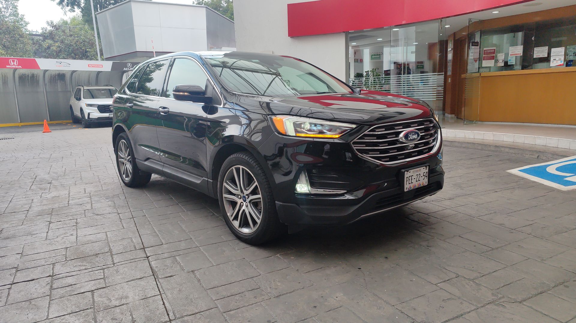 2022 Ford EDGE TITANIUM FWD 2.0 GTDI