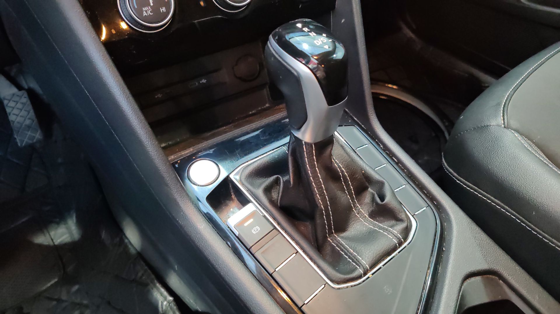 2023 Volkswagen TAOS COMFORTLINE
