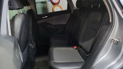 2023 Volkswagen TAOS COMFORTLINE