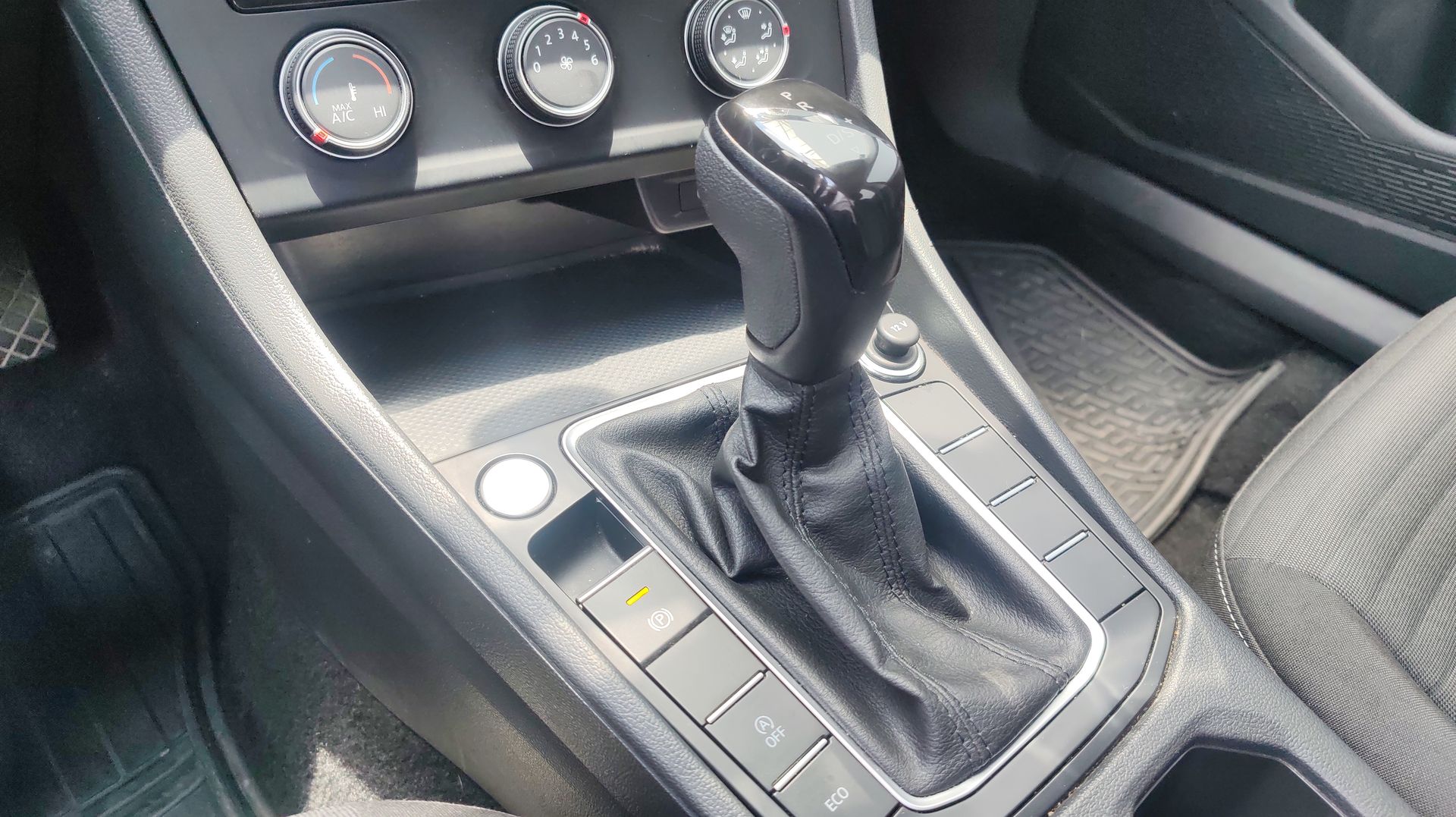 2024 Volkswagen JETTA TRENDLINE TIP.