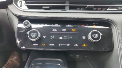 2023 Nissan INFINITI 3.5L LUXE AWD 23