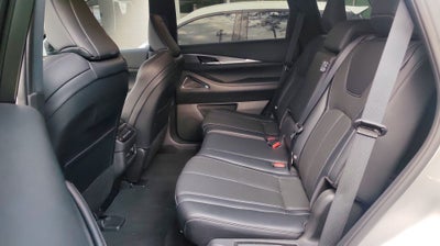 2023 INFINITI QX60 3.5L LUXE AWD 23