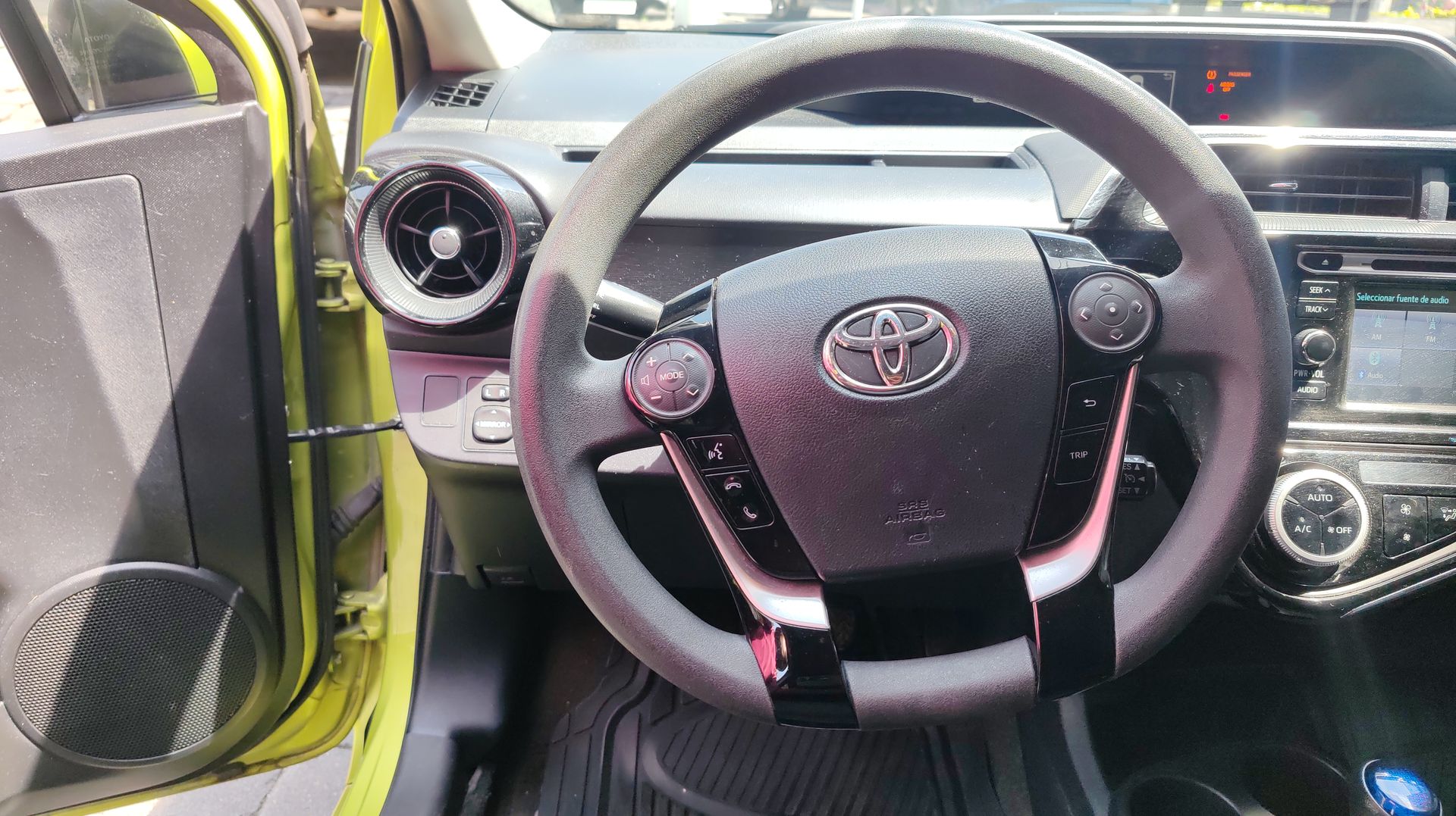 2018 Toyota PRIUS 1.5 HYBRID AUTO