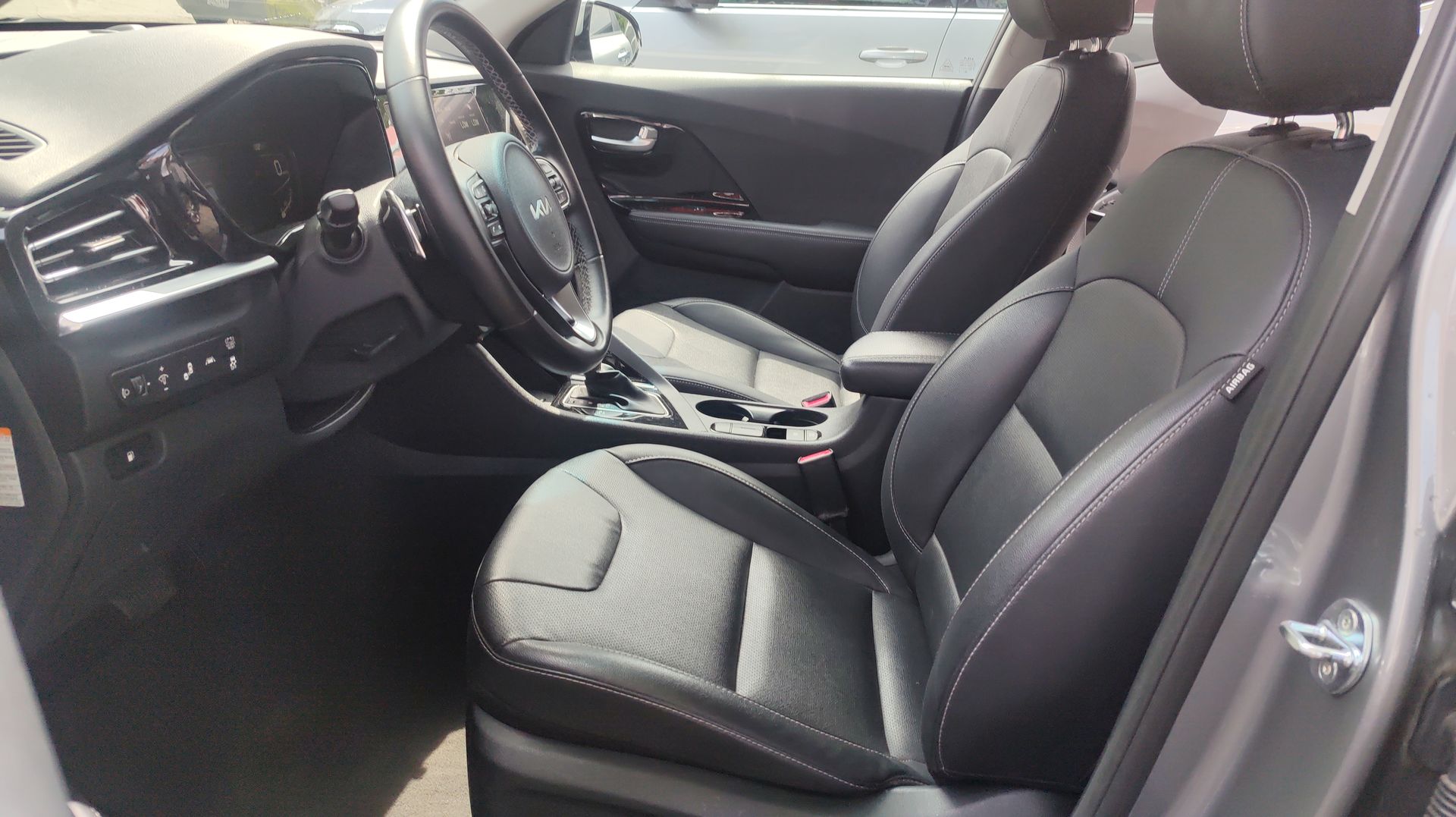 2022 Kia NIRO EX